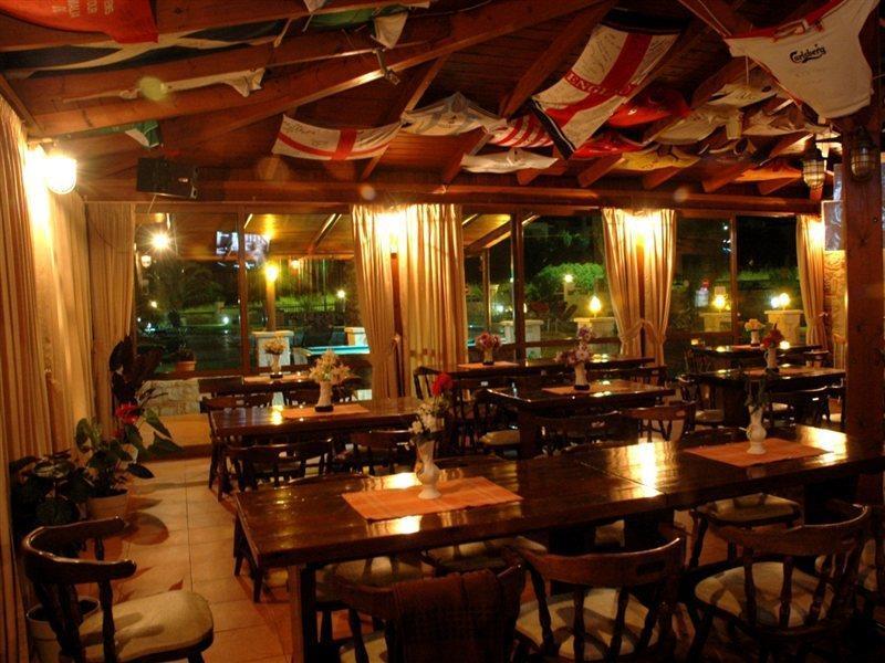 达尼里斯公寓酒店 玛利亚 外观 照片